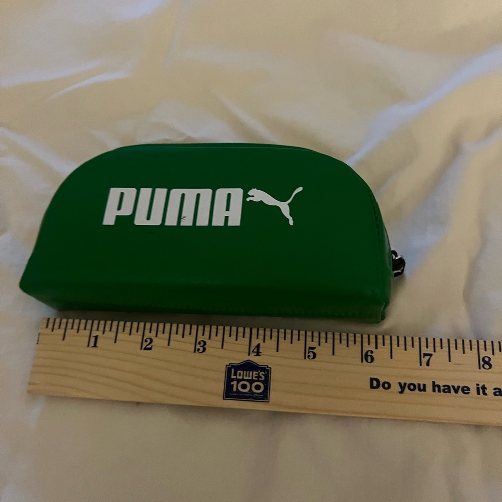 Case only Puma zippered case  No glasses - Picture 6 of 8